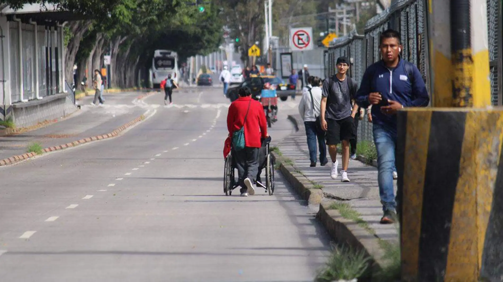 El bloqueo del bulevar Las Torres con cruce con el Bulevar Valsequillo y la 24 Sur cumple 24 horas